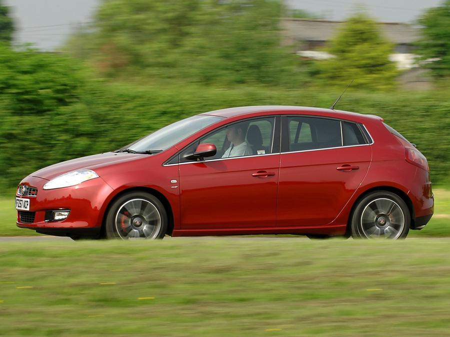  Fiat Bravo Sport 2007 года  (UK) (фото 14 из 16)